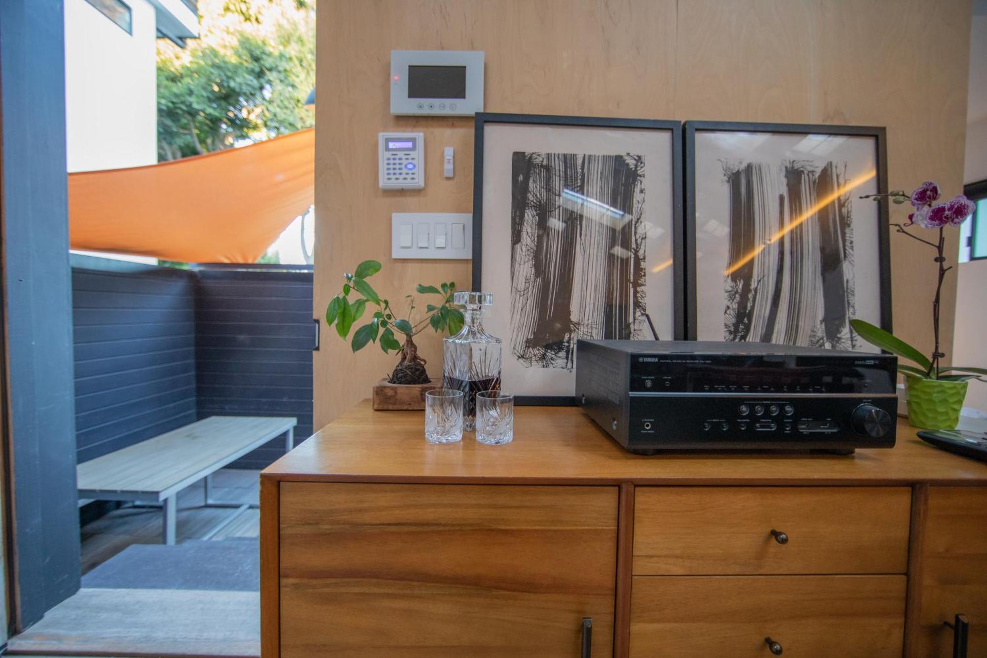 Venice Beach Bungalow By Artspace Locations ロサンゼルス エクステリア 写真